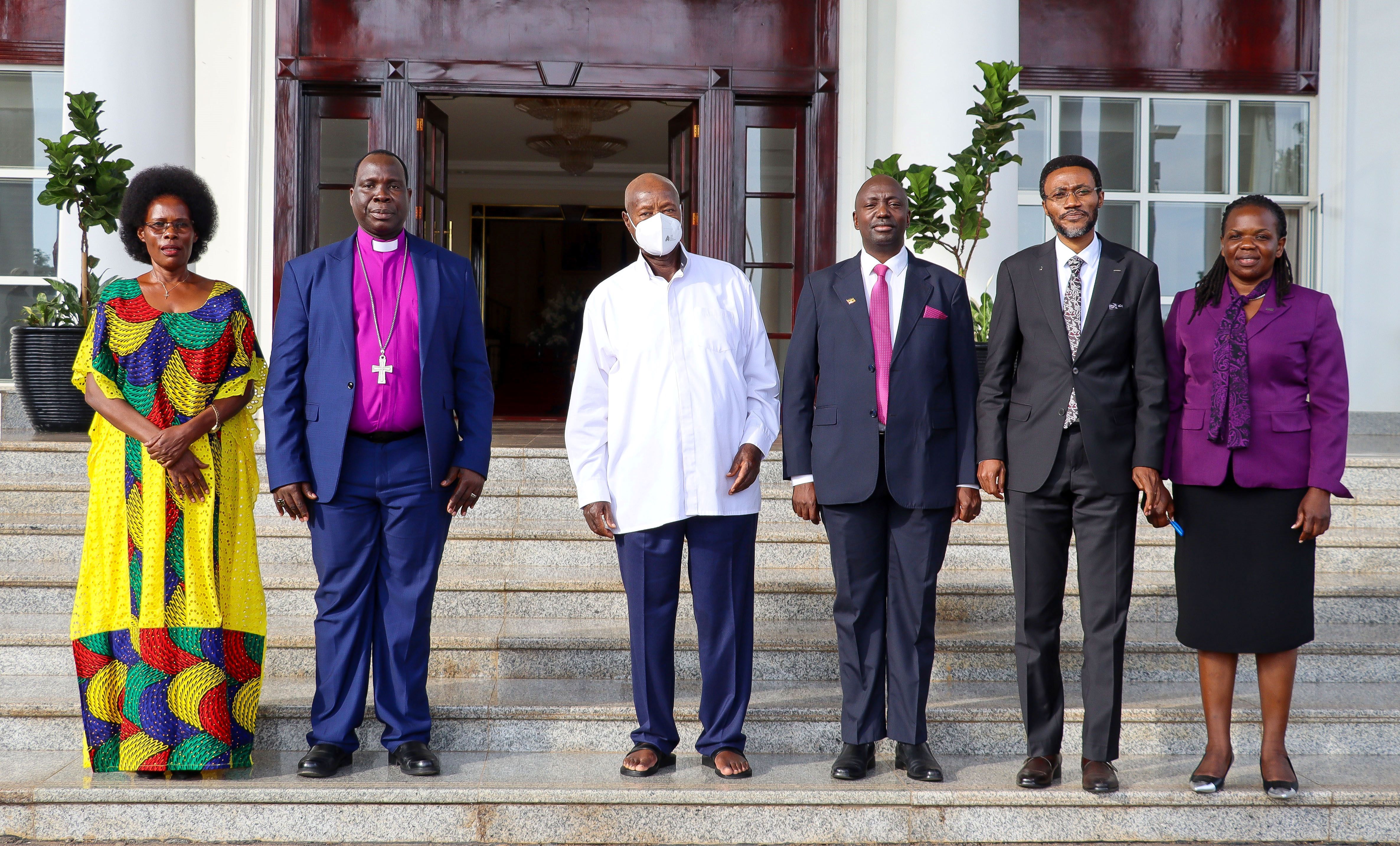 H.E. the President meets religious Leaders