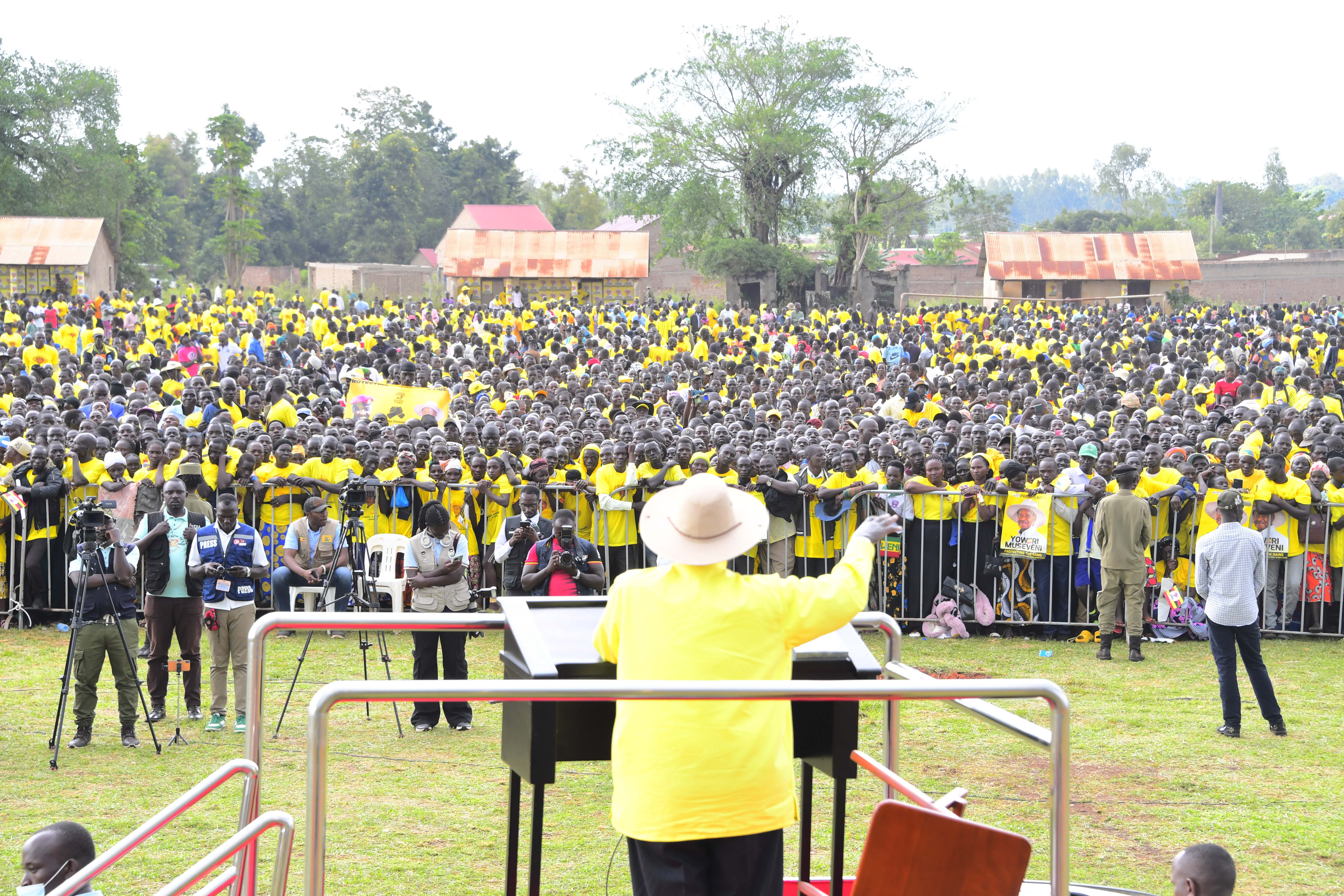 PRESIDENT MUSEVENI APPEALS TO LANGO TO SUPPORT NRM FOR MORE DEVELOPMENT 