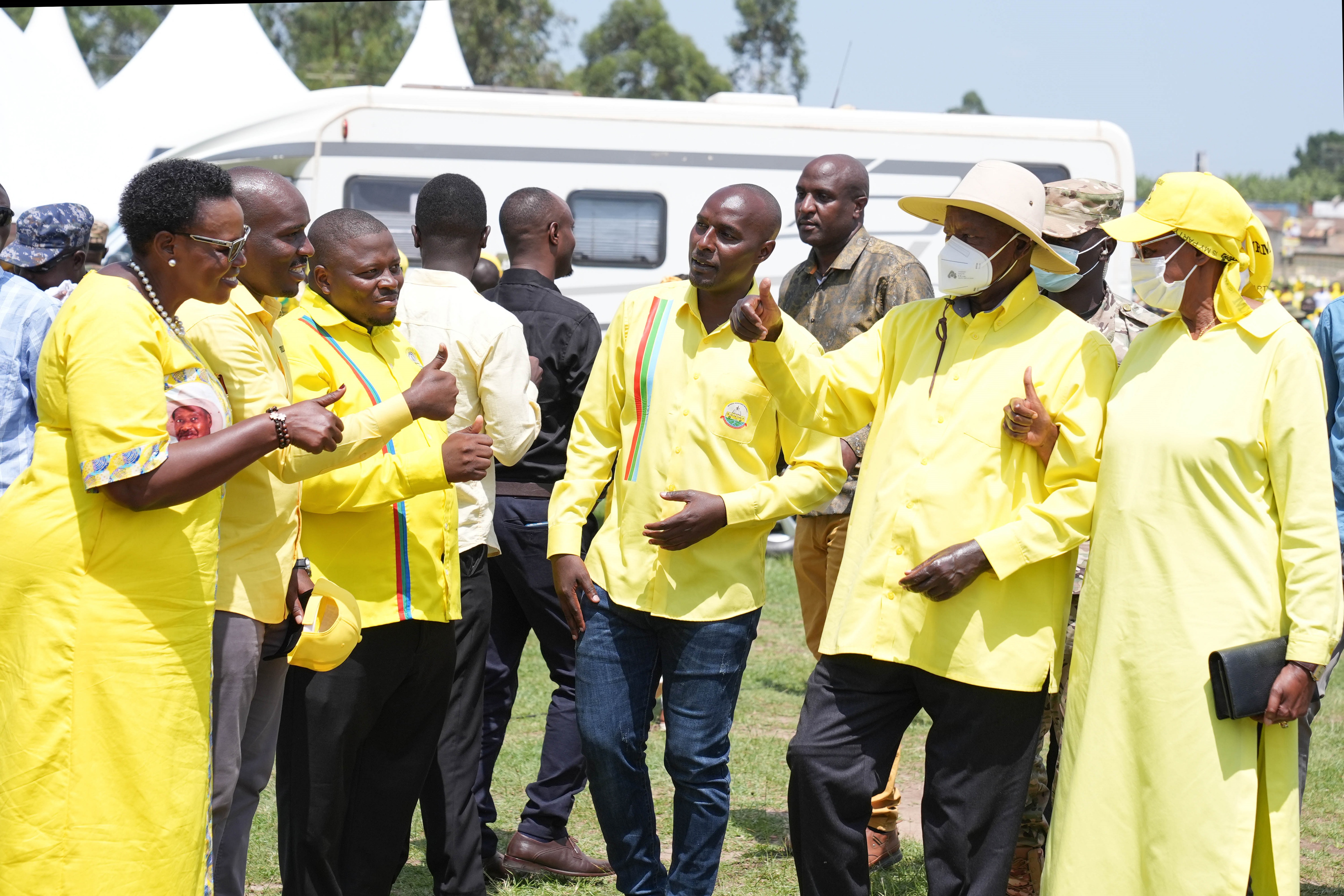 PRESIDENT MUSEVENI RALLIES BUSHENYI TO VOTE NRM, WARNS PDM FUND THIEVES 