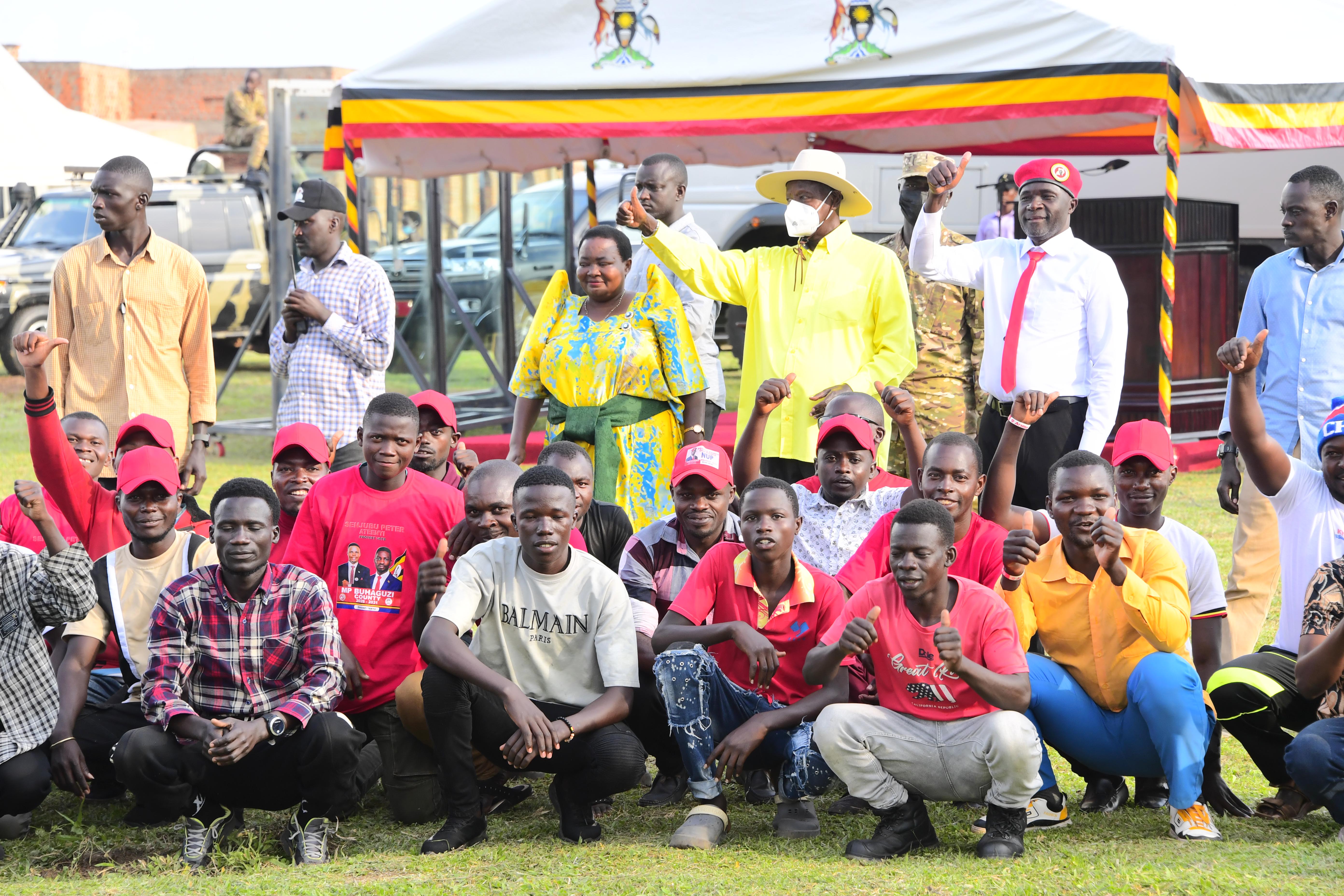 PRESIDENT MUSEVENI RALLIES KIKUUBE ON FISHERIES SECTOR REFORMS AND WEALTH CREATION