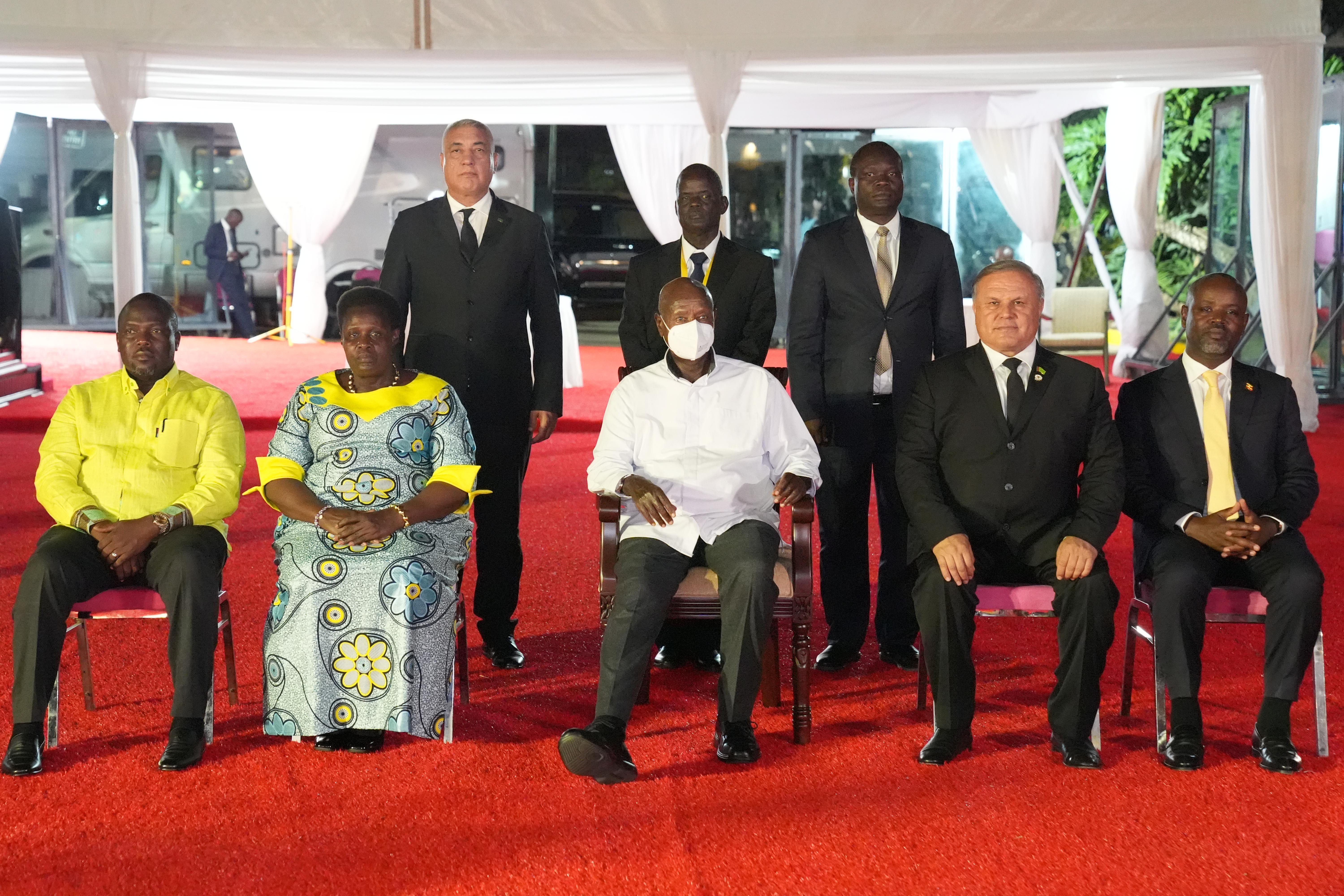 PRESIDENT MUSEVENI URGES AFRICAN POLITICAL PARTIES TO PRIORITIZE WEALTH AND JOB CREATION