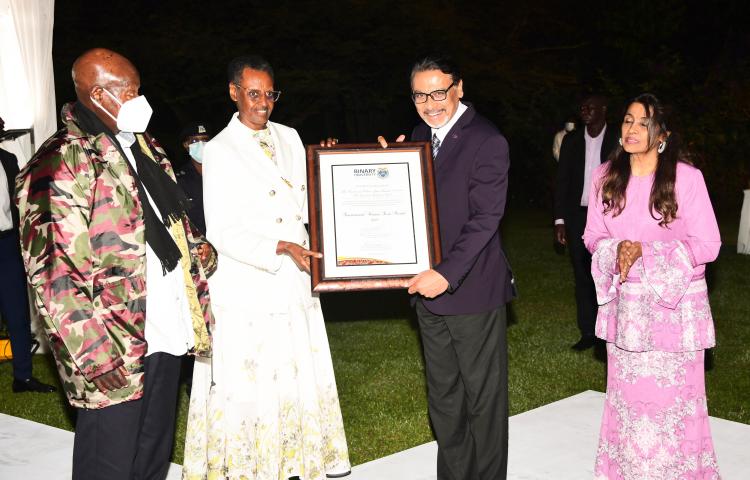 FIRST LADY JANET MUSEVENI RECEIVES INTERNATIONAL WOMEN ICON AWARD 