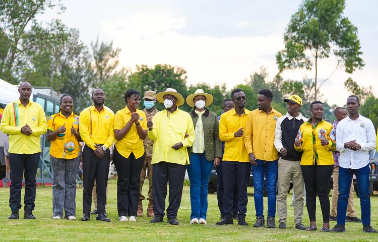 PRESIDENT MUSEVENI WOOS KABAROLE AND FORT PORTAL VOTERS, PLEDGES MORE DEVELOPMENT NEXT TERM IN OFFICE 