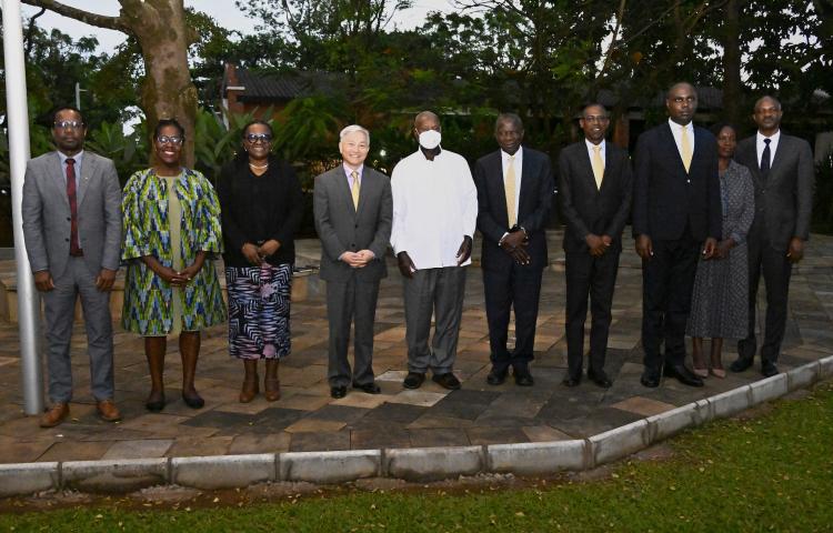 PRESIDENT MUSEVENI AND WORLD BANK DELEGATION DISCUSS STRATEGIC DEVELOPMENT PRIORITIES 