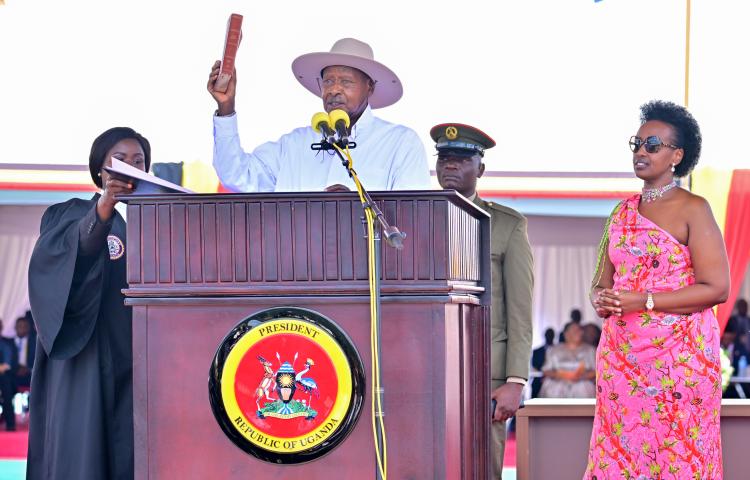 PRESIDENT MUSEVENI DECLARES NO MORE SLEEP IN NEW KISANJA AS HE BEGINS NEW PRESIDENTIAL TERM 